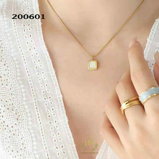 [200601] كوليه مربع ابيض  عيار 316\200601